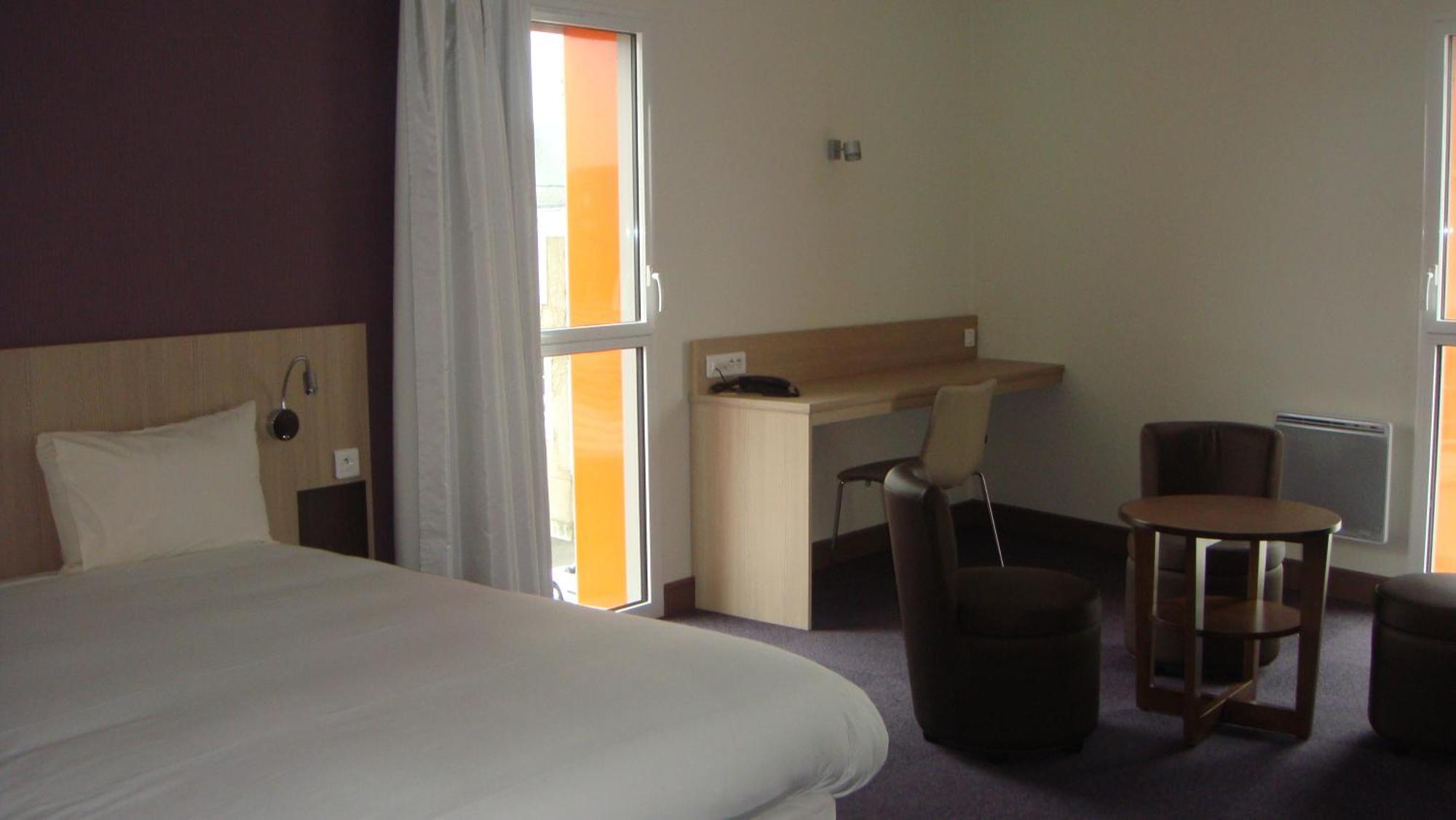 The Originals Access, Hotel Cholet Gare Buitenkant foto