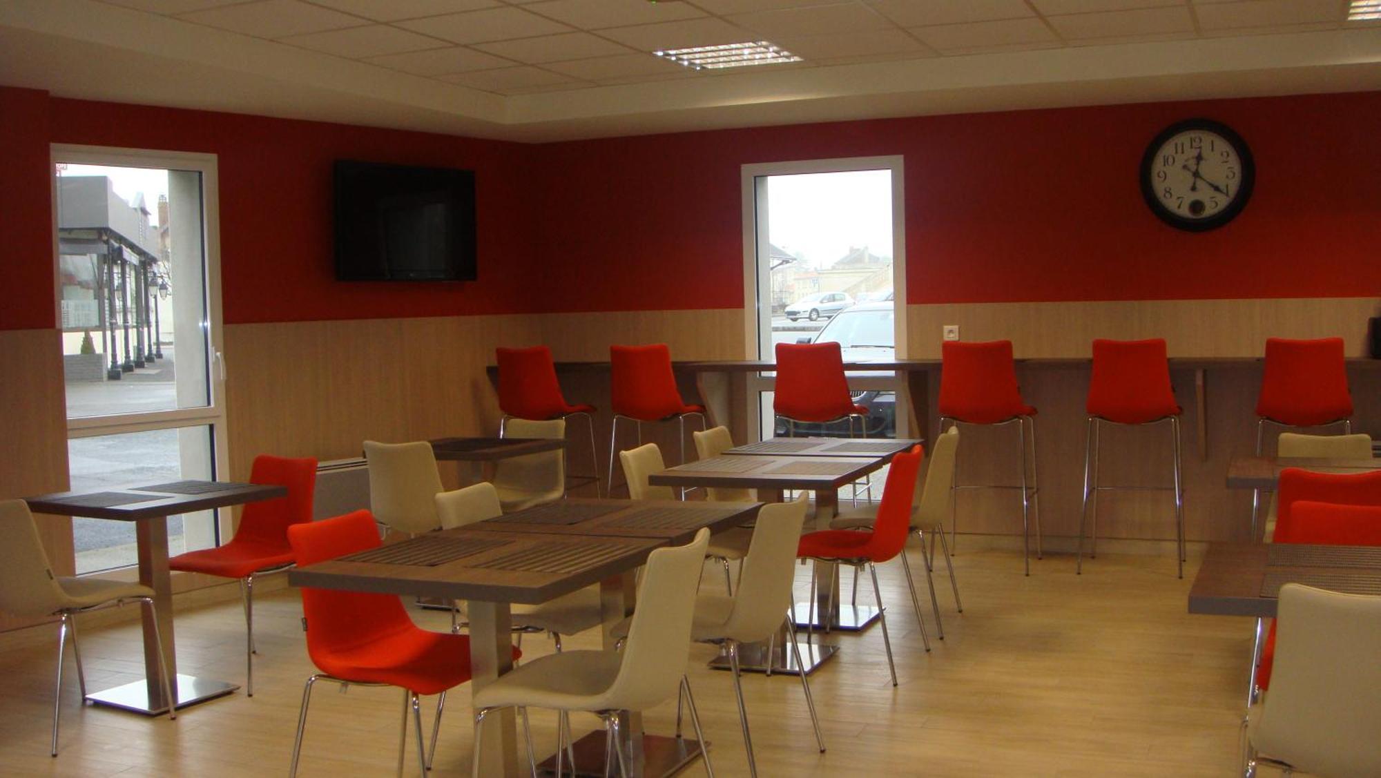 The Originals Access, Hotel Cholet Gare Buitenkant foto